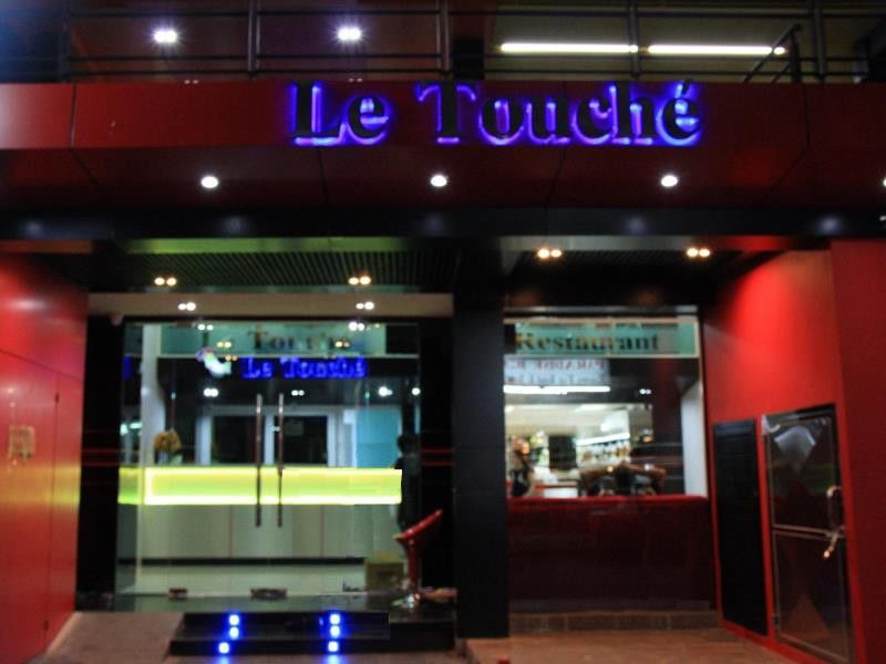 Le Touche Hotel Bangkok Zewnętrze zdjęcie