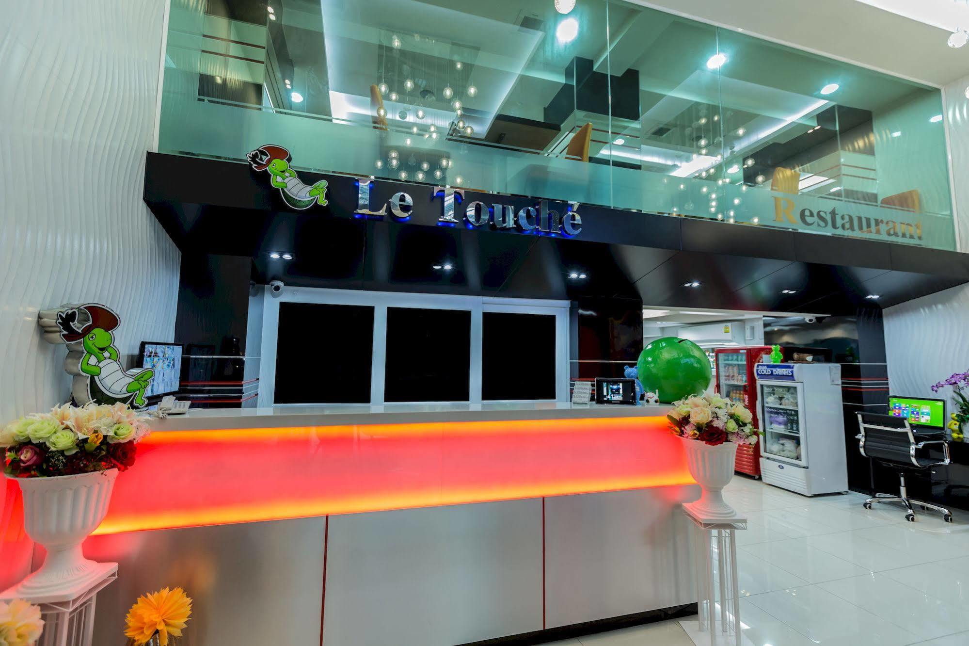 Le Touche Hotel Bangkok Zewnętrze zdjęcie