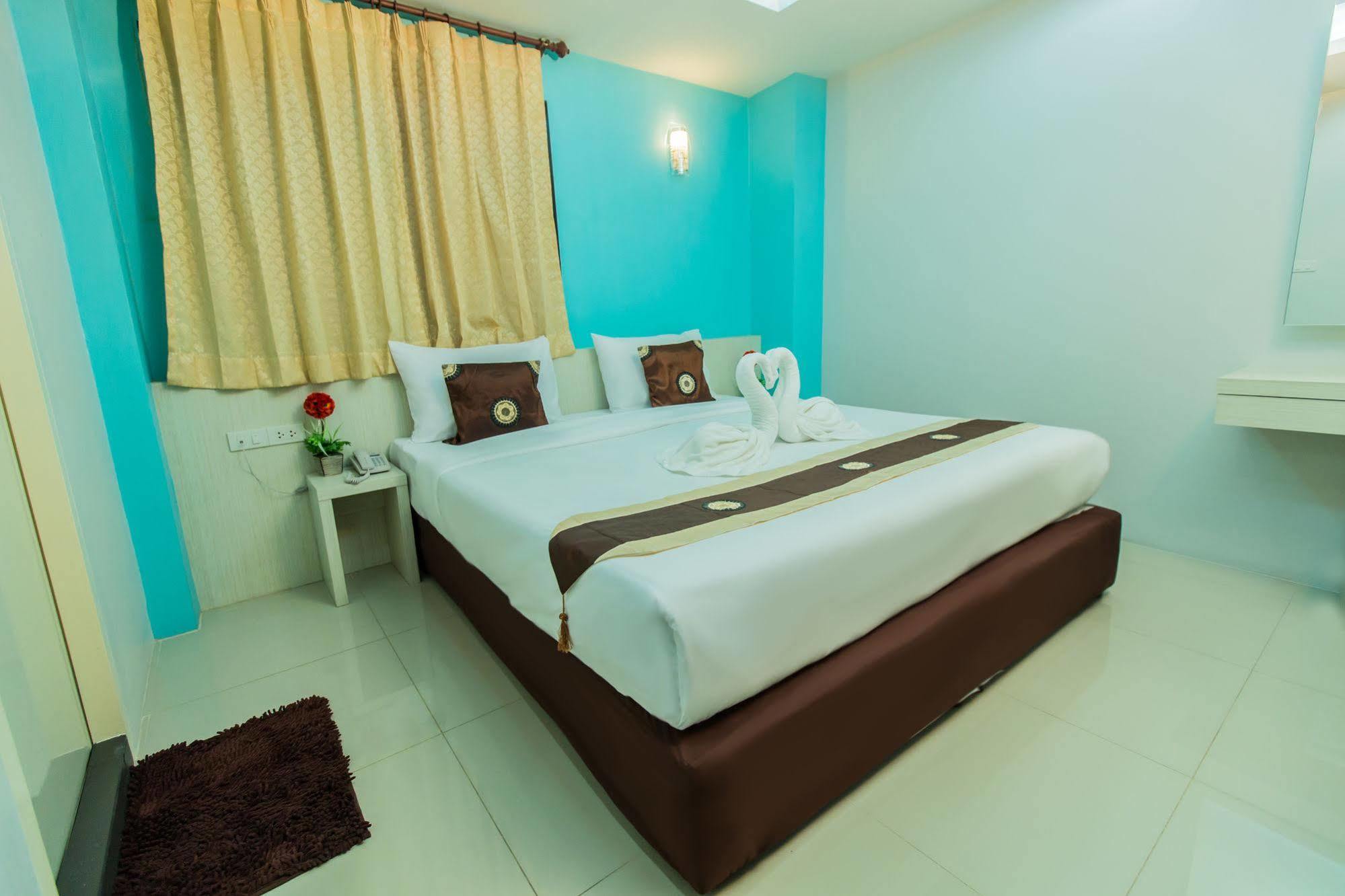Le Touche Hotel Bangkok Zewnętrze zdjęcie